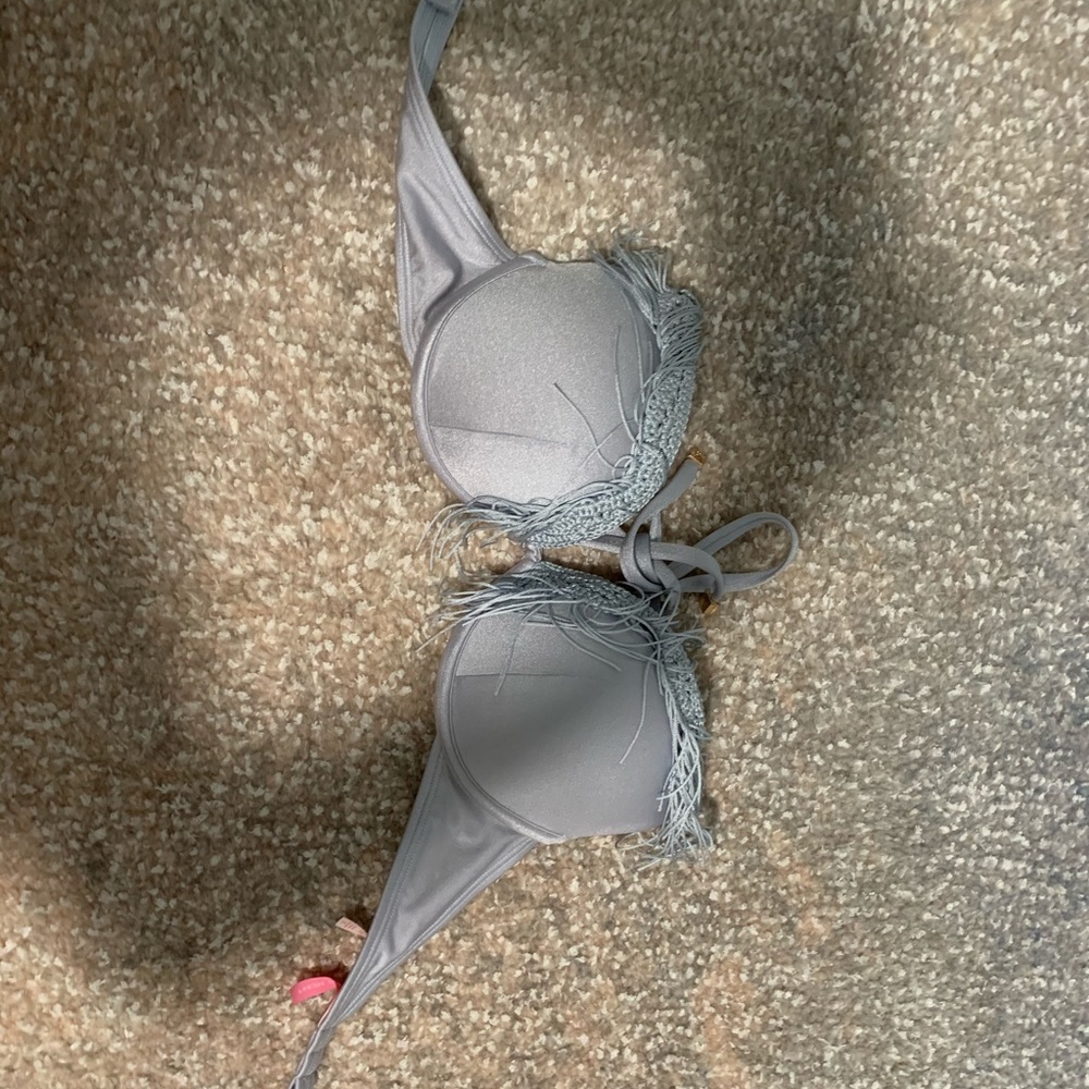 Victoria’s Secret Bikini Top